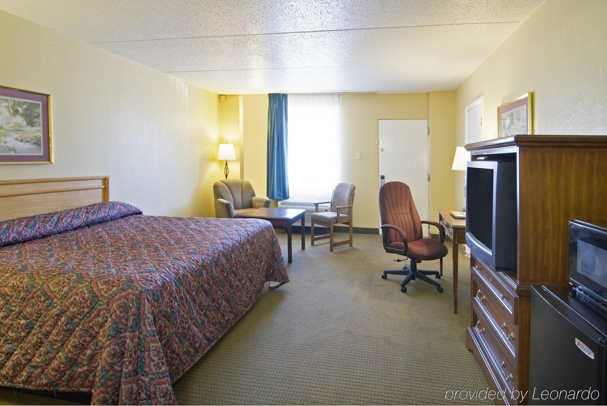 Americas Best Value Inn & Suites Conway Rom bilde